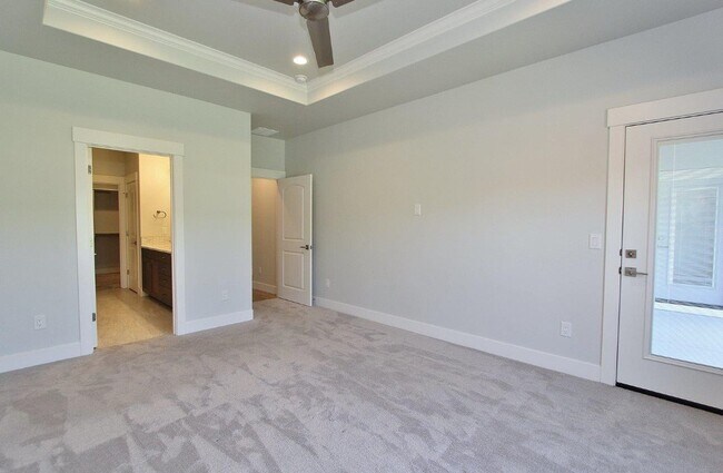 Building Photo - Immaculate Single-Level Home in Reveille de Valor