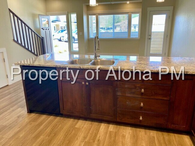 Building Photo - 3526 E Grand Forest Dr