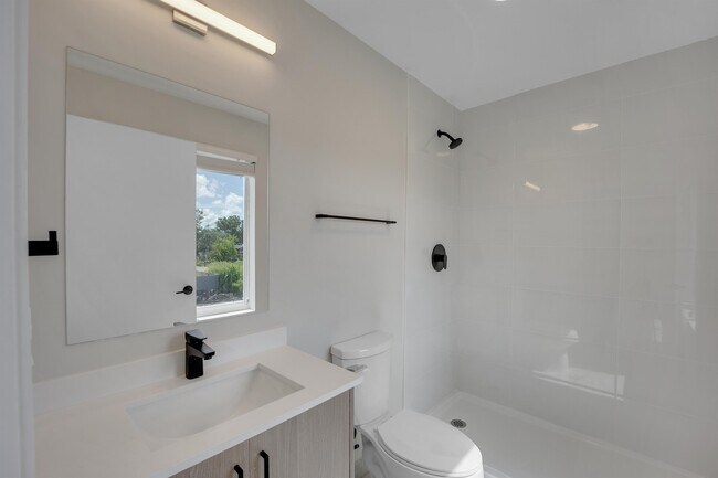 Building Photo - 13831 SW 262nd Ln