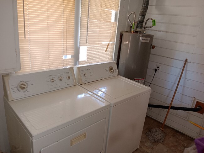 Building Photo - 1459 S St