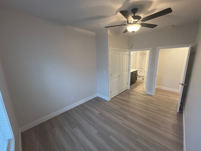 Building Photo - Reserve Mahomet 2br/2ba Townhome