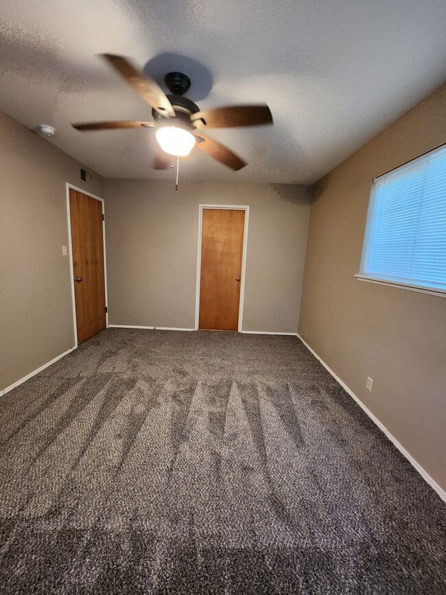 Building Photo - 2205 Monticello Ave