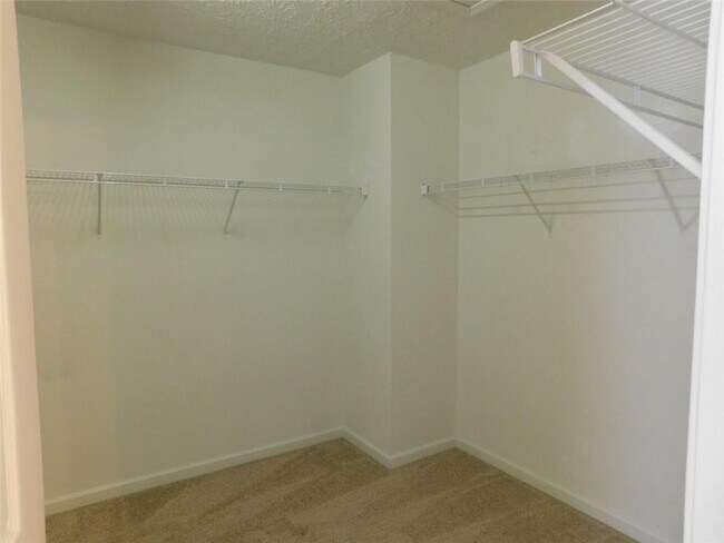 Building Photo - 479 Leaflet Ives Dr