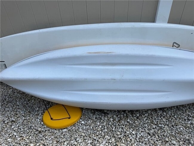 Building Photo - 27044 Williams Rd