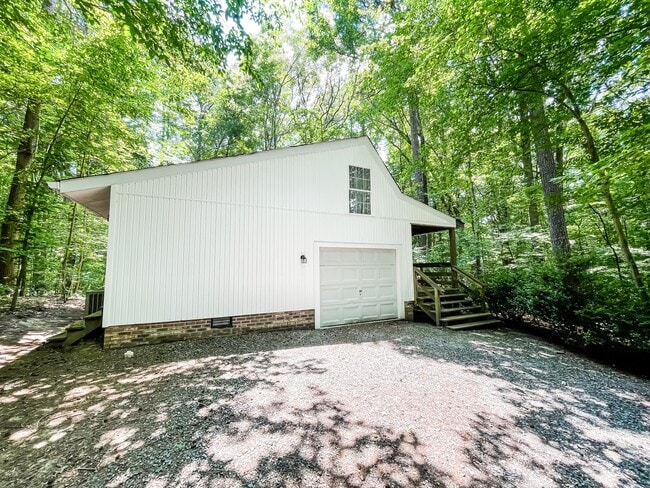 Primary Photo - 7144 Persimmon Ln