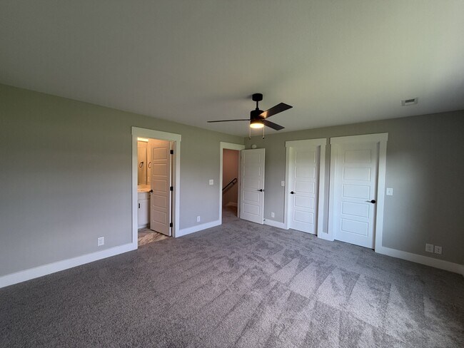 Building Photo - 504 Jonathan Wade Cir