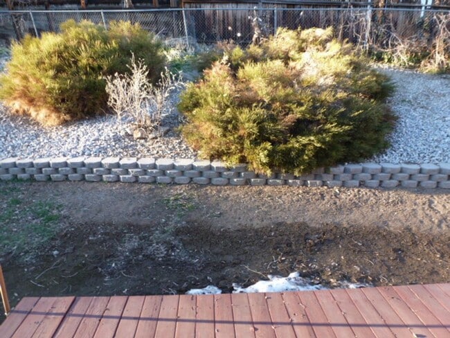 Building Photo - Four Bedroom, Two Bath, Two Car Garage Rem...