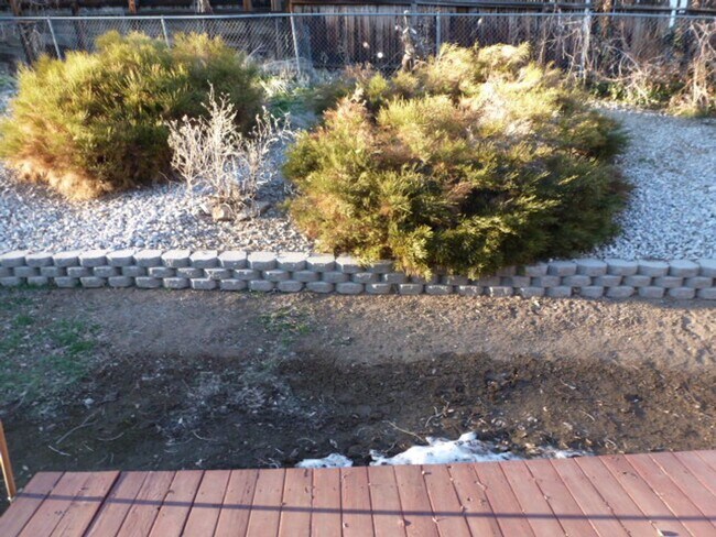 Building Photo - Four Bedroom, Two Bath, Two Car Garage Remodeled Home in West Reno