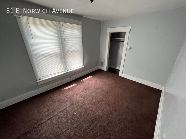 Building Photo - 81 E Norwich Ave