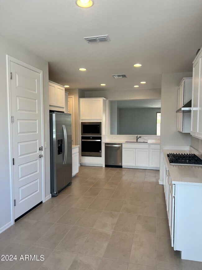 Building Photo - 1339 Flintlock Dr