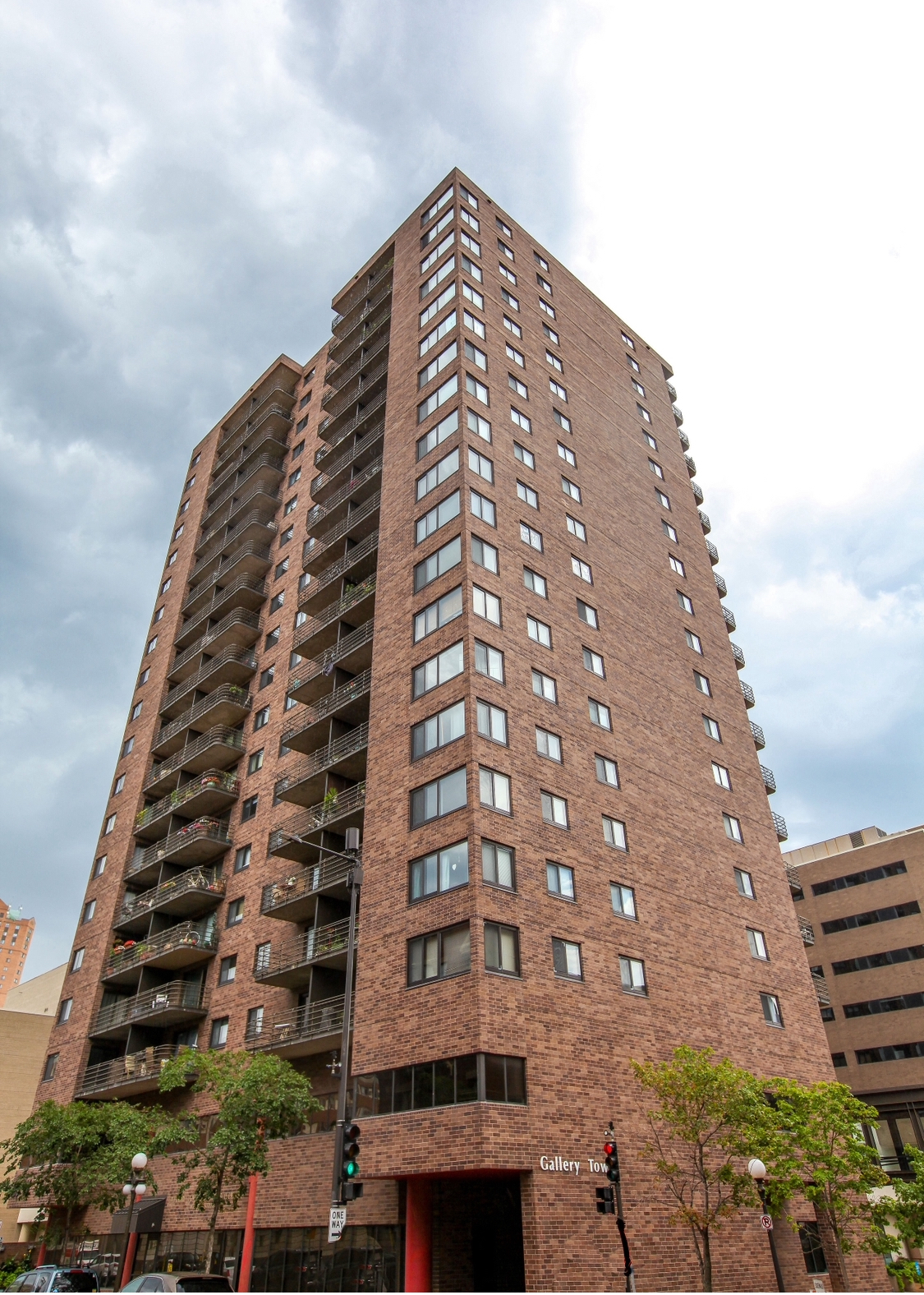Building Photo - 26 10th St W