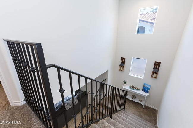 Building Photo - 327 Newbury Vista Ln