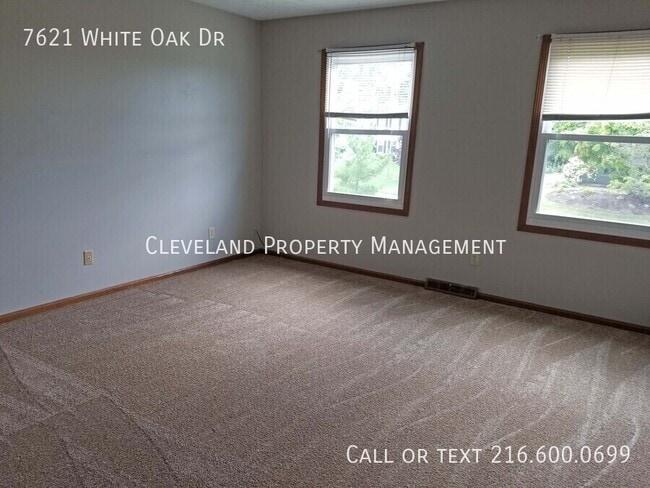 Building Photo - 7621 White Oak Dr