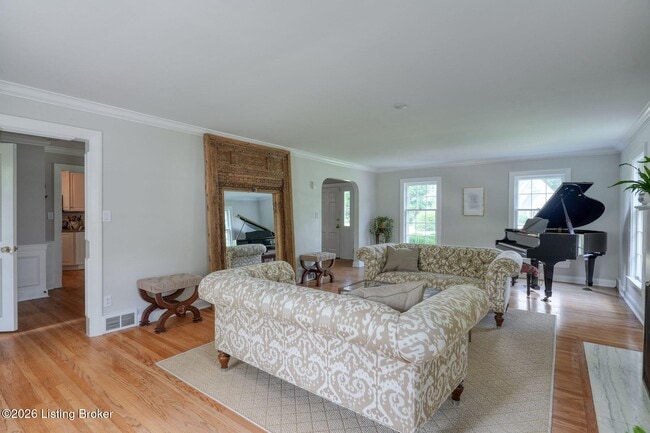 Building Photo - 12 Westwind Rd