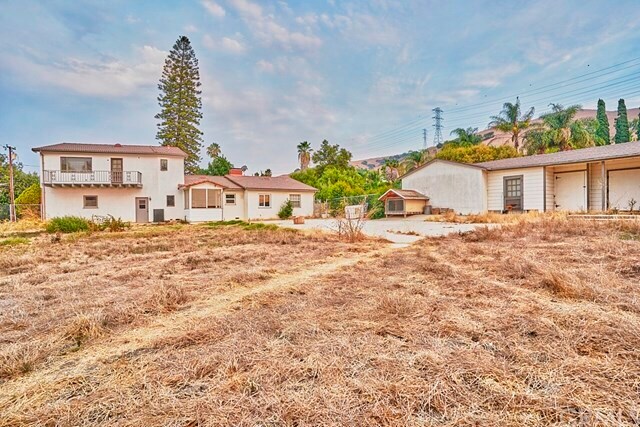 Building Photo - 2751 Batson Ave