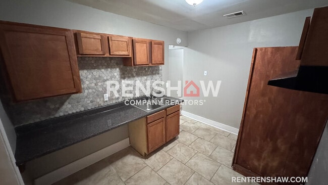 Building Photo - 4094 Orleans Rd