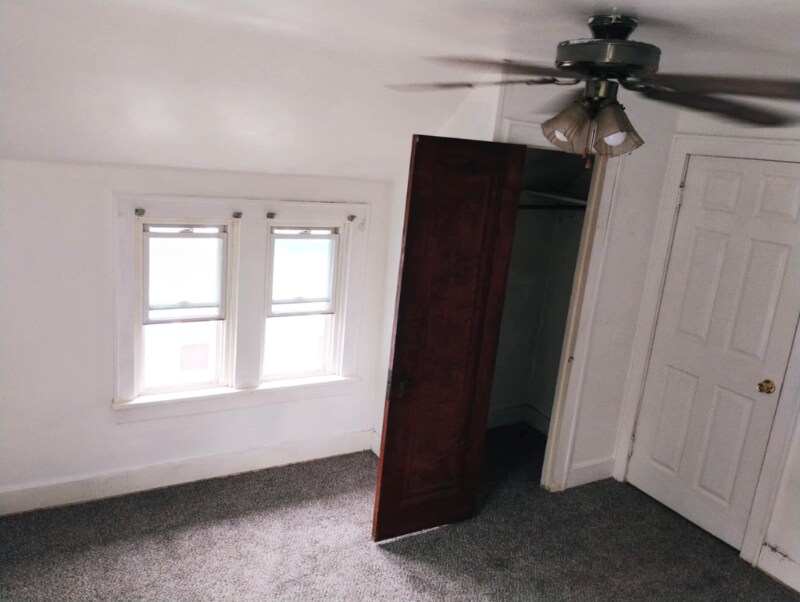 Building Photo - 706 Webb St