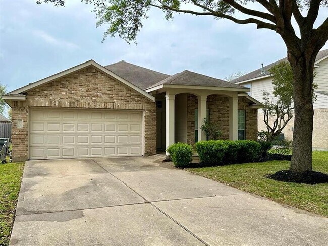 Building Photo - 1222 Hemple Dr