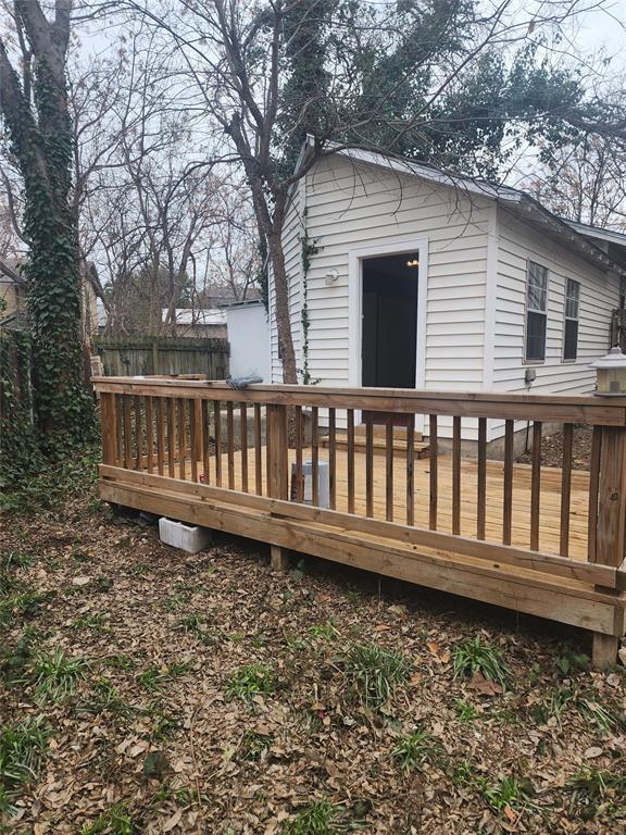 Building Photo - 1712 Valeria St