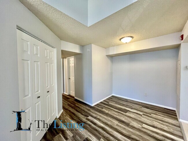 Building Photo - 3732 Idlebrook Cir