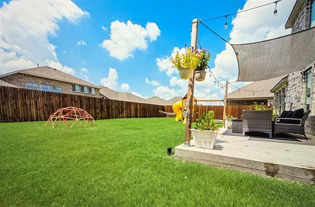 Building Photo - 1621 Frankford Dr