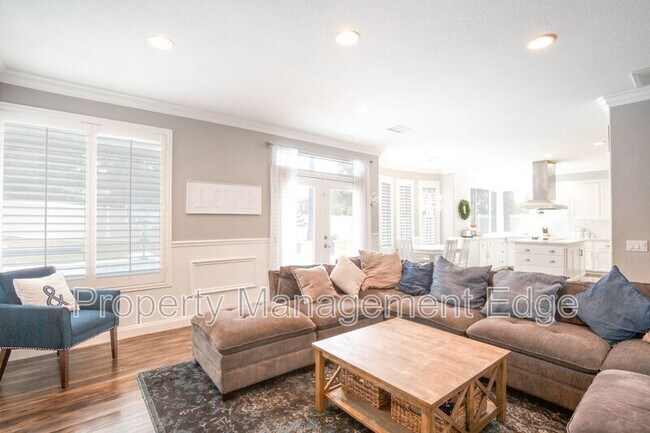 Building Photo - 23788 Sonata Dr