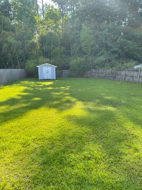 Building Photo - 311 Church Rd