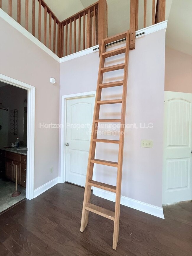 Building Photo - 1747 Duncan Bridge Rd