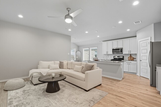 Building Photo - 7514 Rainham Valley Ln