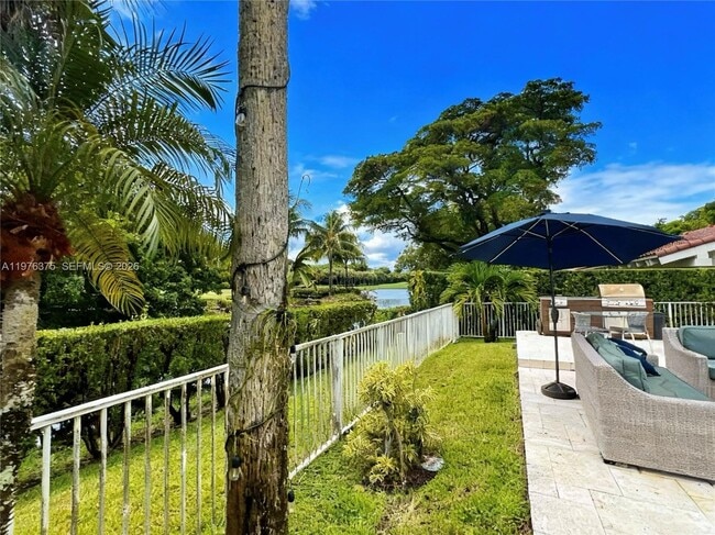 Building Photo - 4934 NW 94th Doral Pl