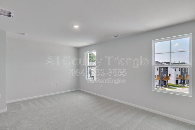 Building Photo - 1715 Chirping Trl