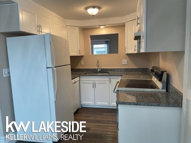Building Photo - 16884 Kingsbrooke Dr