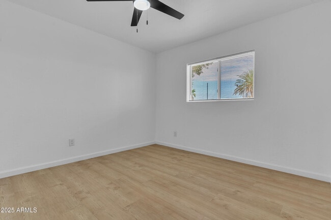 Building Photo - 931 S Toltec