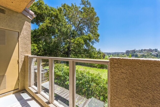 Building Photo - Stylish Laguna Niguel View Condo in Resort-Style Beach Community