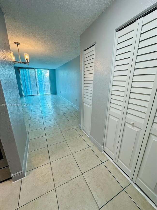 Building Photo - 1805 Sans Souci Blvd