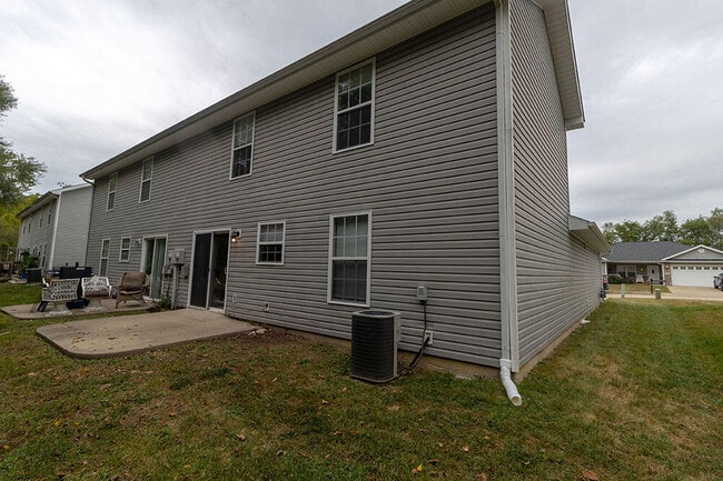 Building Photo - 4614 Dehaven Dr