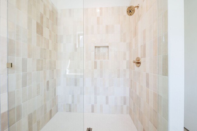 Building Photo - Luxury Redefined: Experience Vibrant Living in this 3-Bedroom Haven in East Austin
