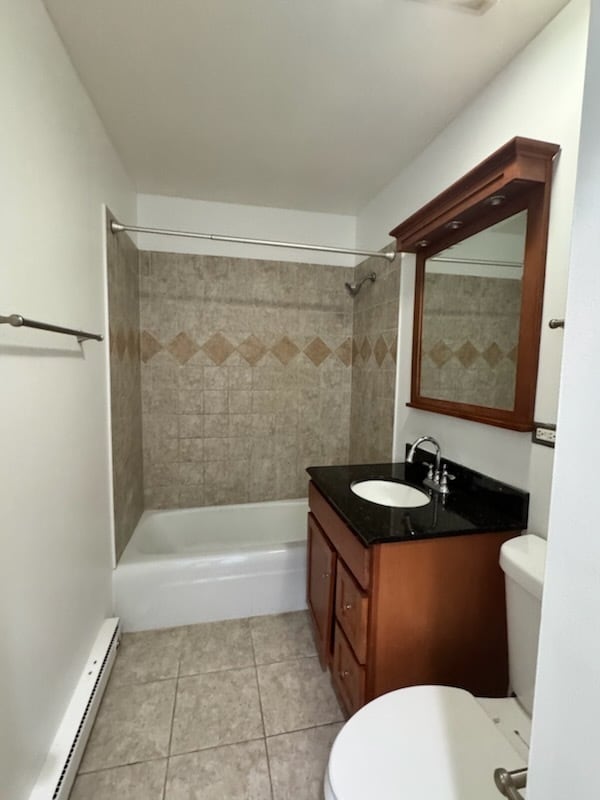 Building Photo - 1117 Leavitt Ave