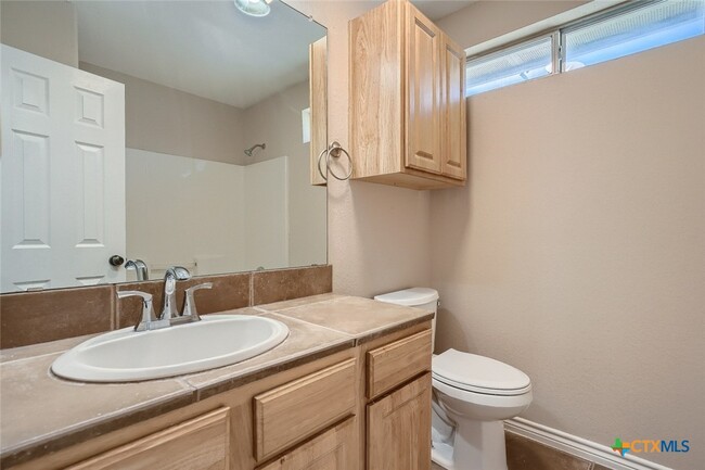 Building Photo - 3032 Douglas Fir Dr