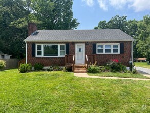 Building Photo - 3 Bedroom Home in Campbell County