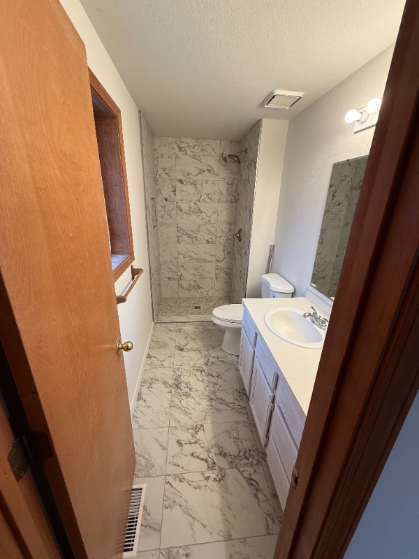 Building Photo - 1286 N Aster Pl