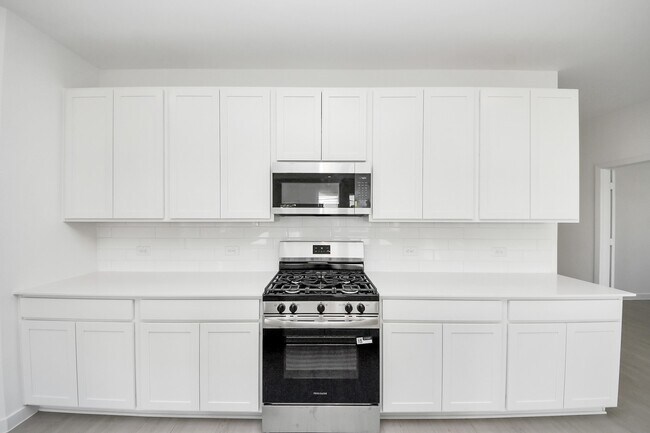 Building Photo - 16310 Chestnut Hvn Ln