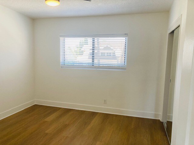 Building Photo - 1242 Cedar Ave