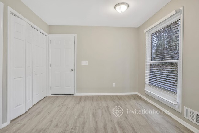 Building Photo - 2193 Cedar Forks Dr