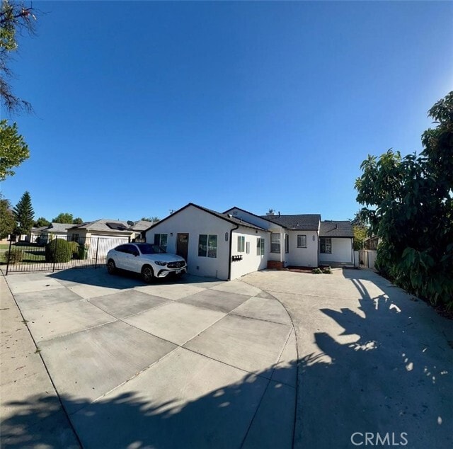 Building Photo - 18654 Runnymede St