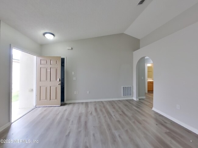 Building Photo - 3556 Alec Dr