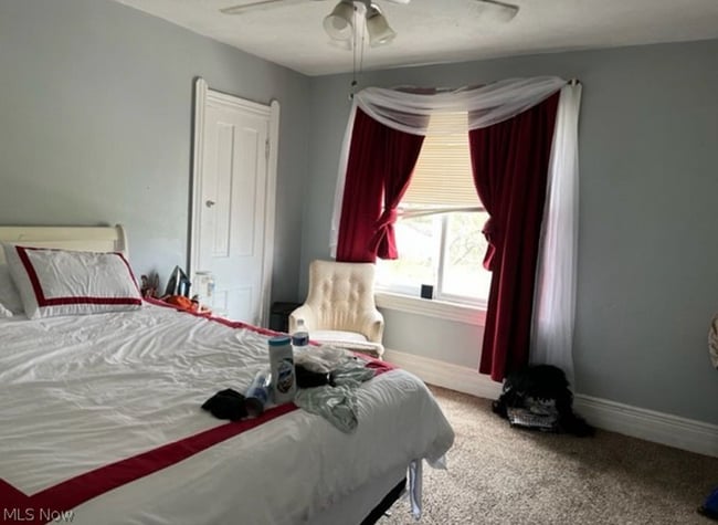 Building Photo - 1337 E 68th St