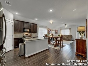 Building Photo - 4047 Legend Meadows