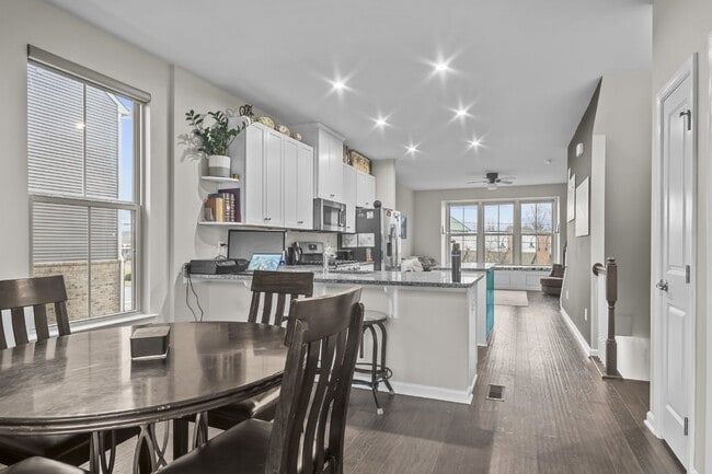 Building Photo - Elevated Old Town Ashburn Living: A Four-L...