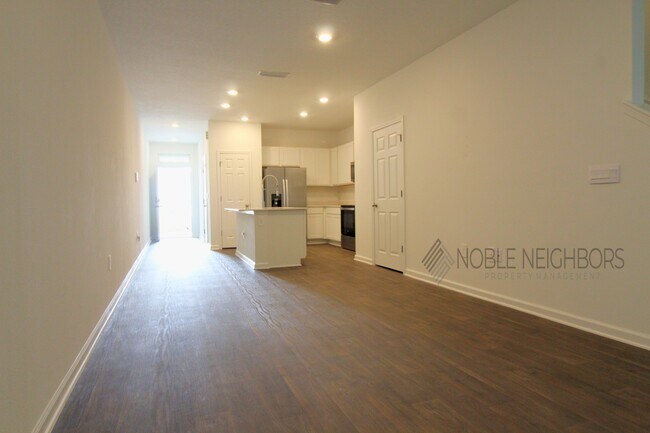 Building Photo - 5437 Tellaro Ln